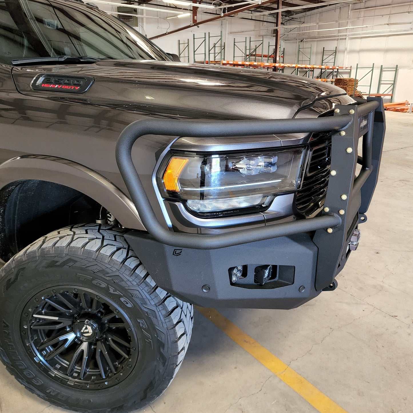2019-2024 RAM 2500/3500 ATTITUDE FRONT WINCH BUMPER W/ GUARD