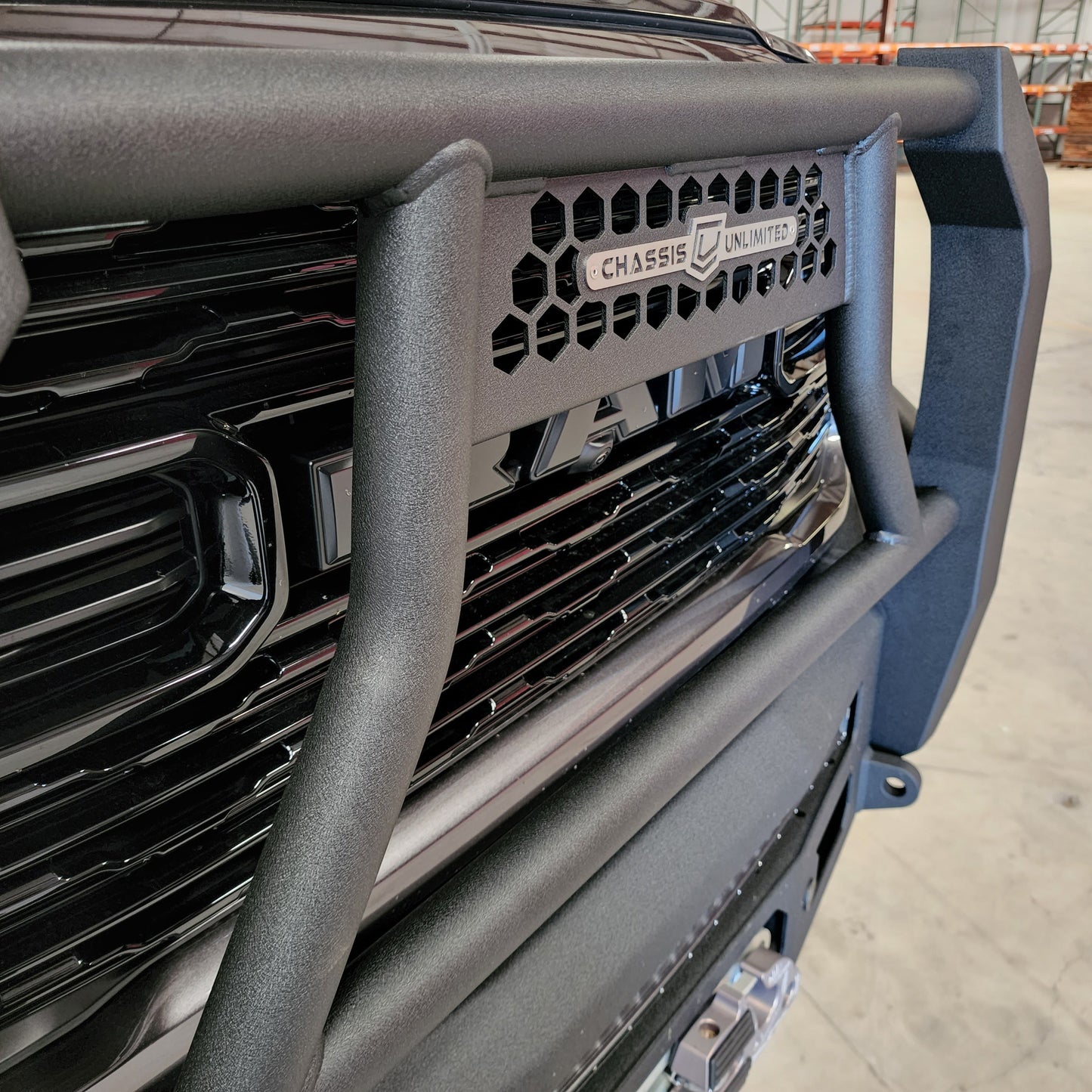 2019-2024 RAM 2500/3500 ATTITUDE FRONT WINCH BUMPER W/ GUARD