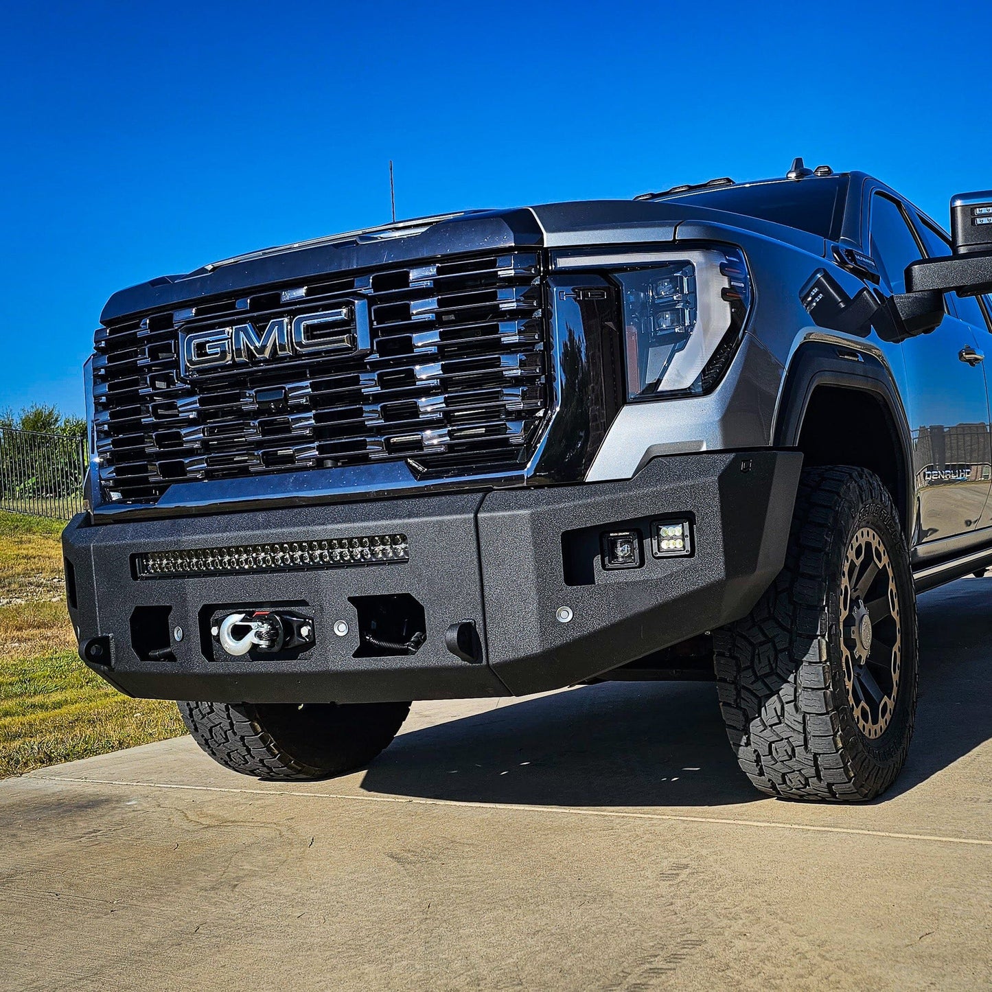 2024+ GMC SIERRA 2500/3500 ATTITUDE FRONT WINCH BUMPER