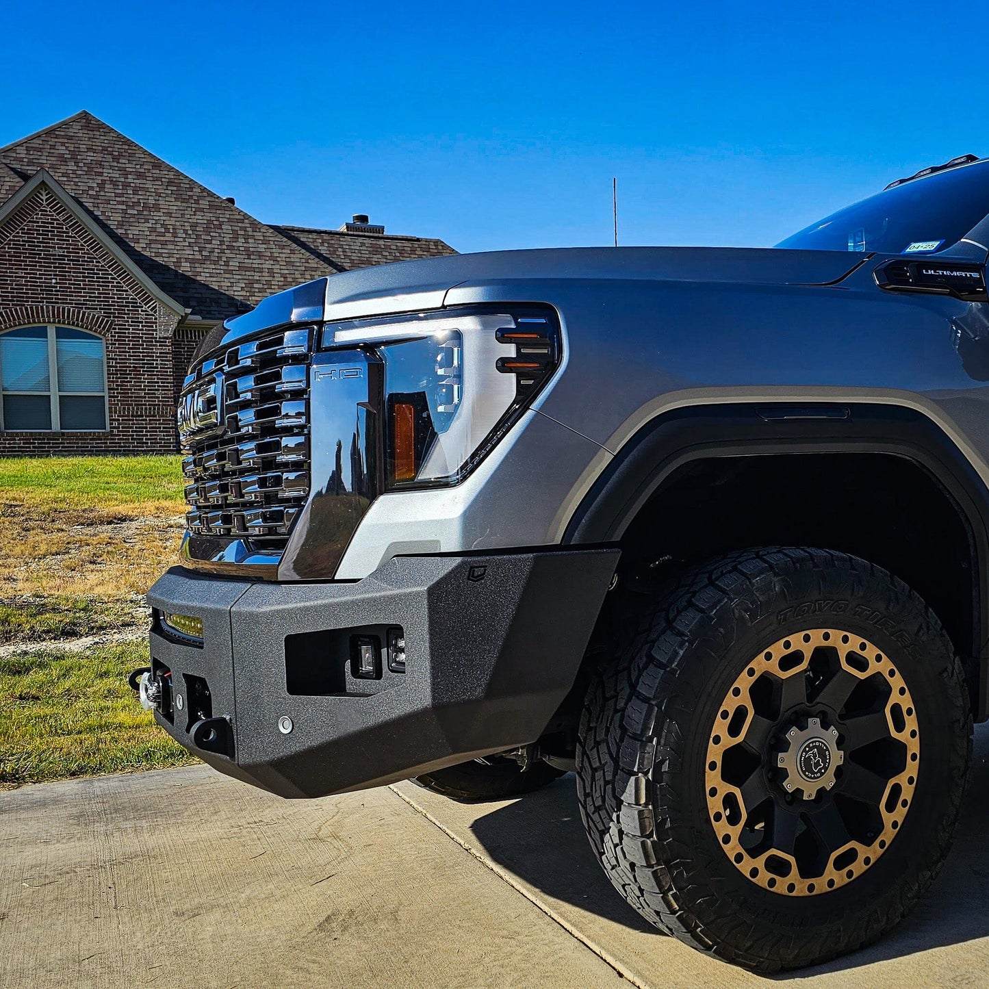 2024+ GMC SIERRA 2500/3500 ATTITUDE FRONT WINCH BUMPER
