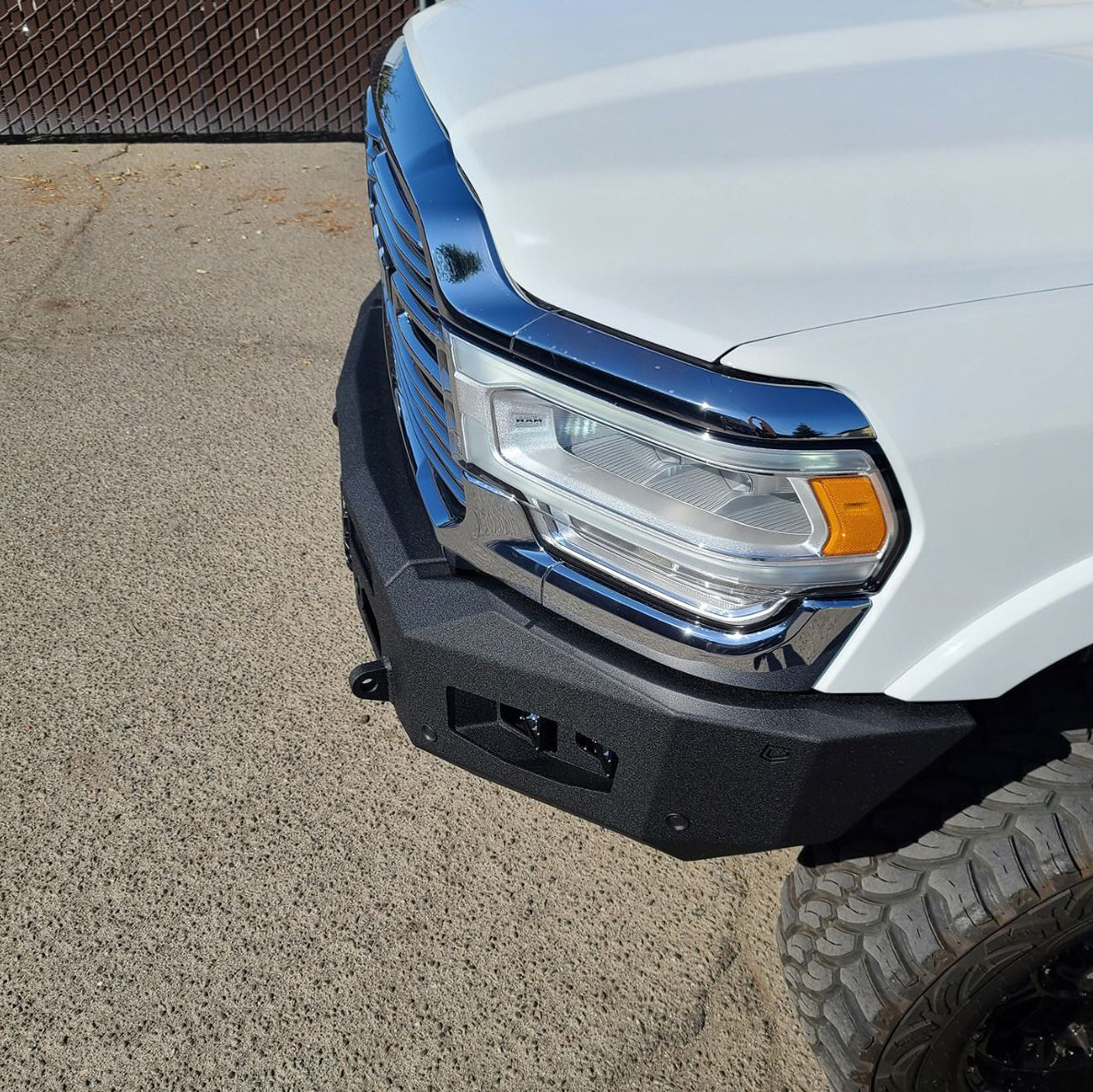 2019-2024 RAM 2500/3500 ATTITUDE SERIES FRONT WINCH BUMPER