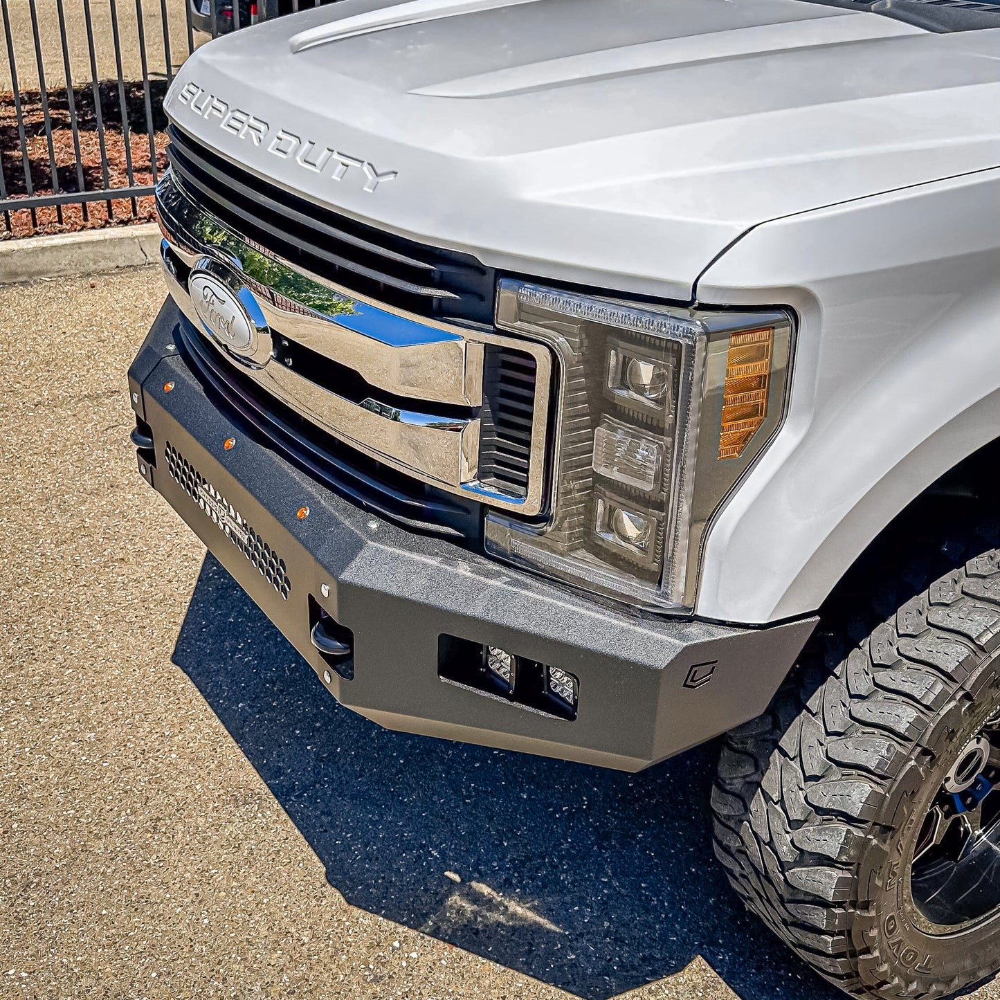 2017-2022 FORD SUPERDUTY F250/F350 FUEL SERIES FRONT BUMPER