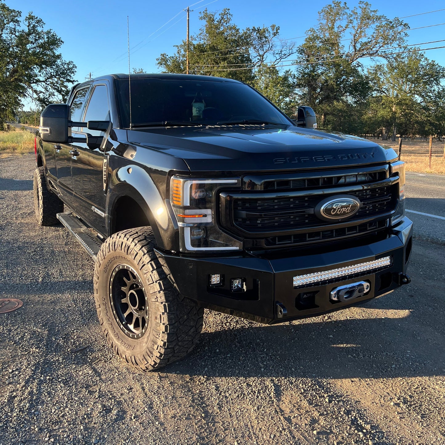 2017-2022 FORD SUPERDUTY F250/F350 ATTITUDE SERIES FRONT WINCH BUMPER
