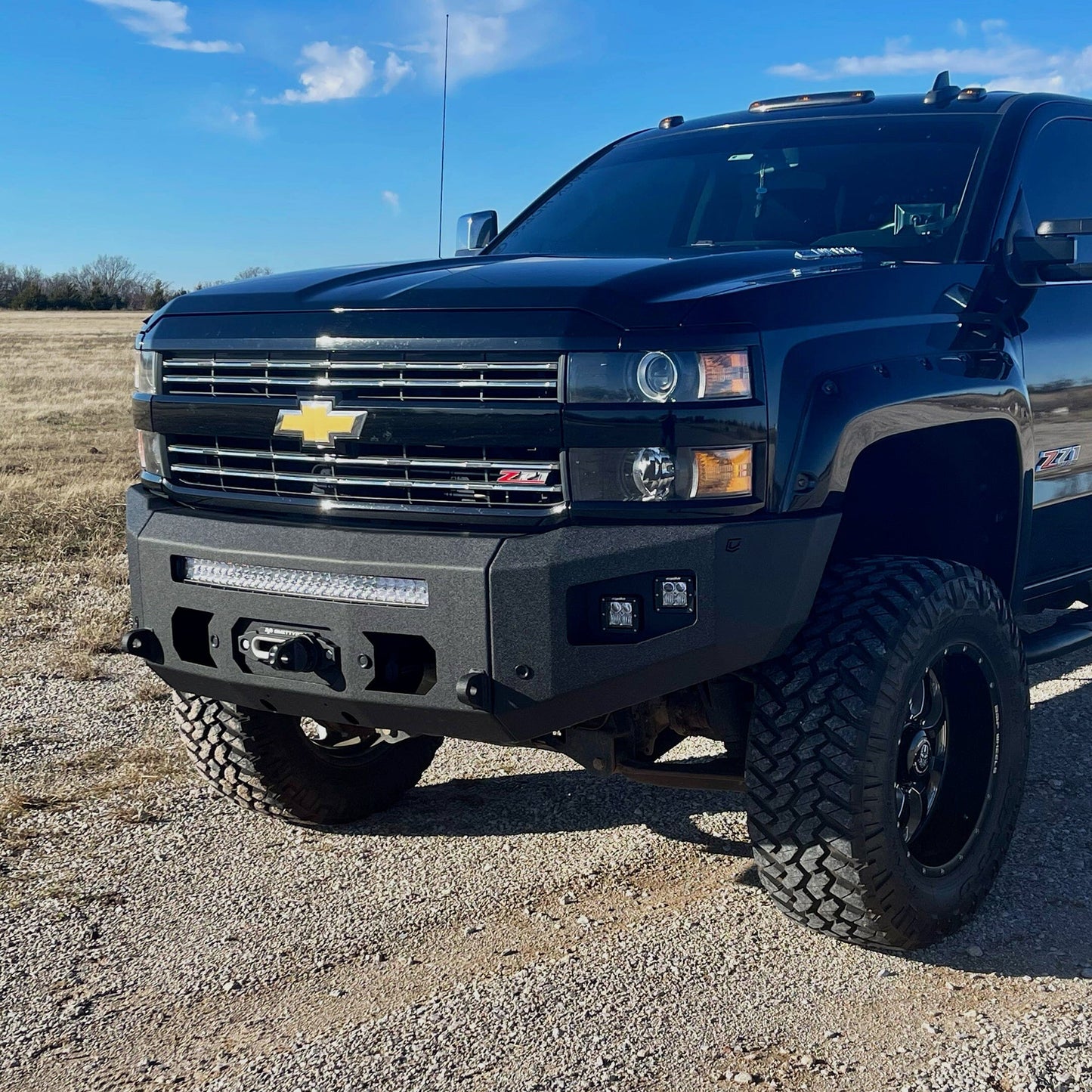 2015-2019 CHEVY SILVERADO 2500/3500 ATTITUDE FRONT WINCH BUMPER