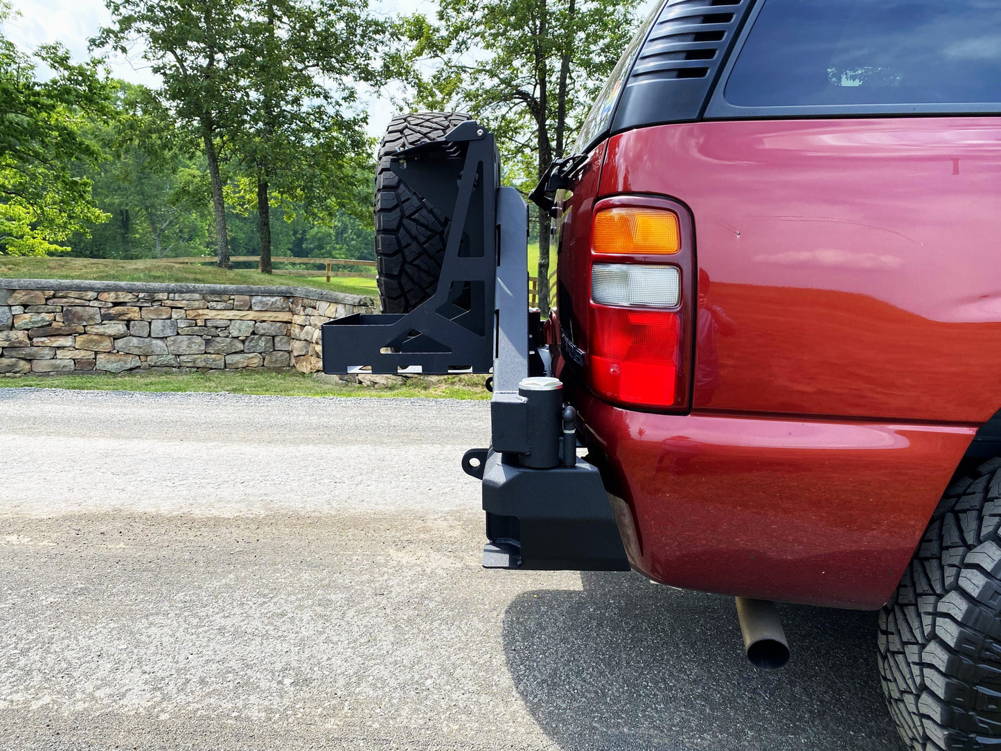 2007-2014 Chevy Avalanche OCTANE DUAL SWING OUT REAR BUMPER