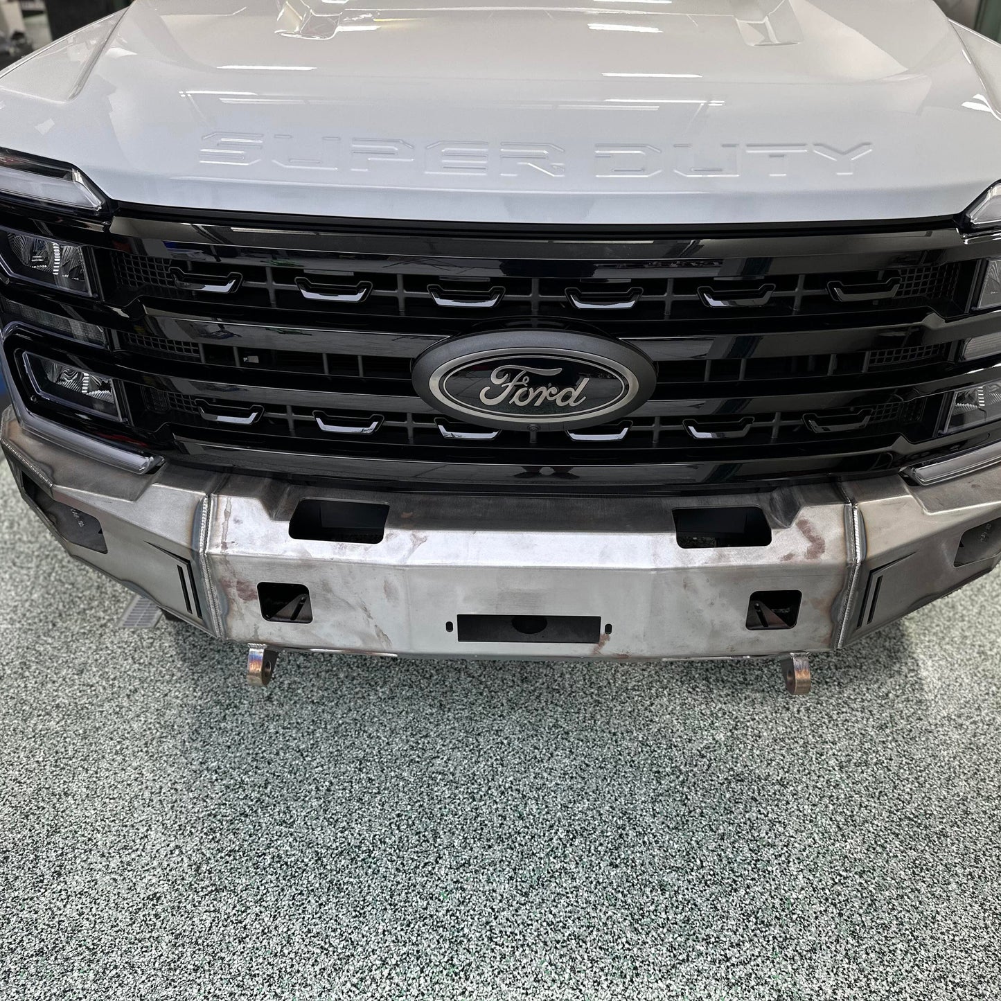 2023+ FORD SUPERDUTY F250/F350 OCTANE SERIES FRONT WINCH BUMPER