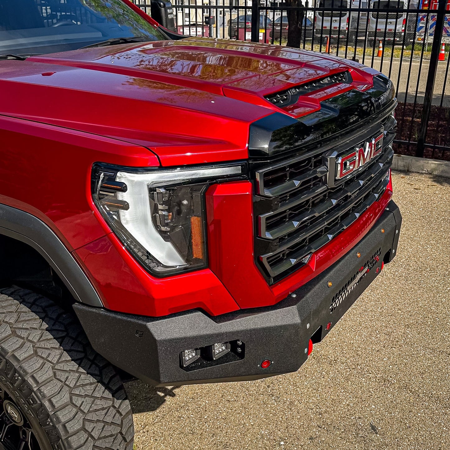 2024+ GMC SIERRA 2500/3500 FUEL SERIES FRONT BUMPER