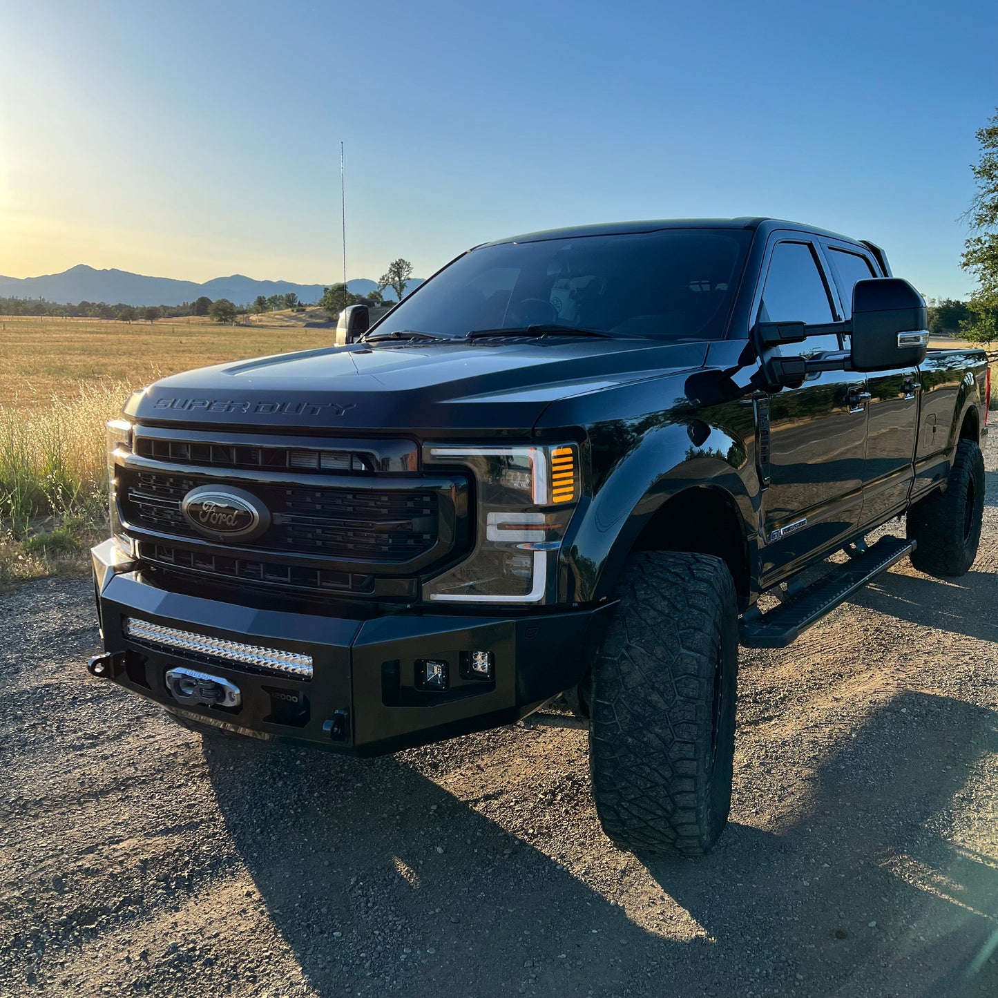 2017-2022 FORD SUPERDUTY F250/F350 ATTITUDE SERIES FRONT WINCH BUMPER