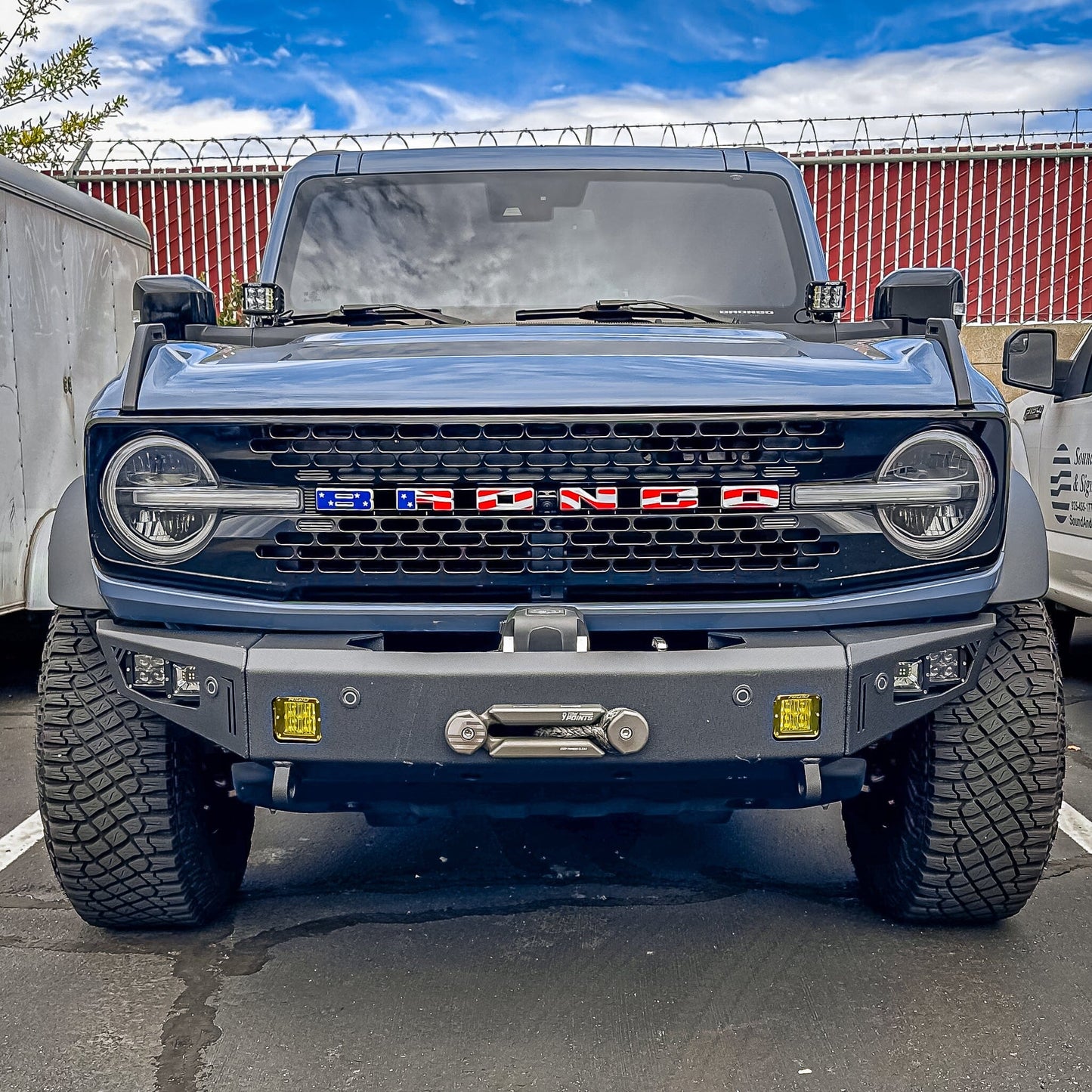 2021-2023 FORD BRONCO FRONT OCTANE WINCH BUMPER