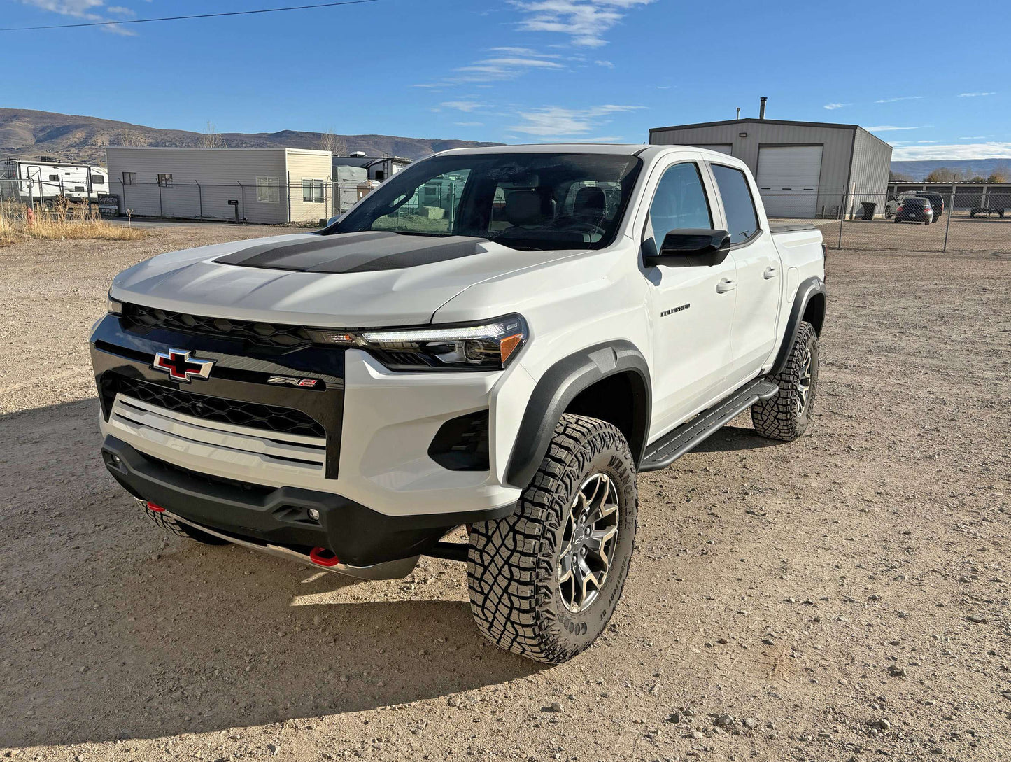 2023+ Chevy Colorado/ GMC Canyon Rock Sliders