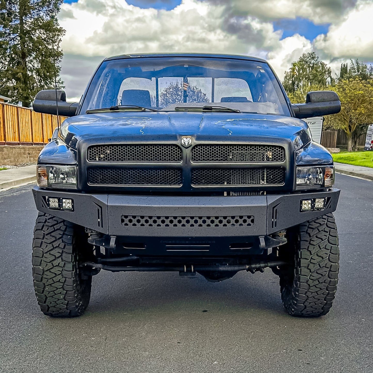 1994-2002 RAM 1500/2500/3500 OCTANE SERIES FRONT BUMPER