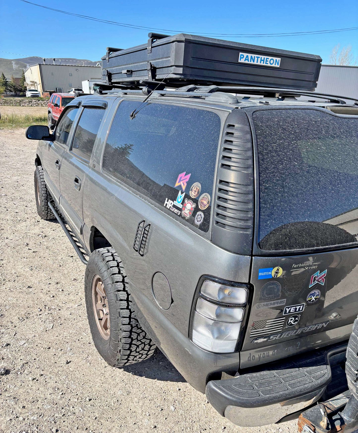2000-2006 Chevy Suburban | GMC Yukon XL Rock Sliders